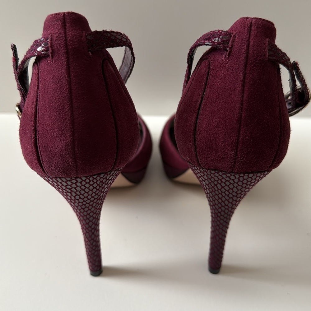 WHBM Burgundy Peep-Toe Heels - Picture 5 of 6
